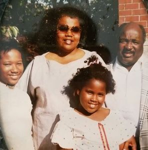 Meet your Posher, Cherise